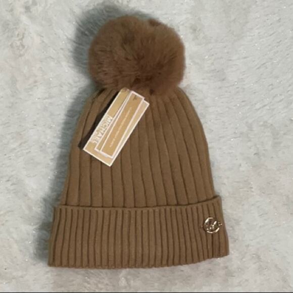 NWT - Michael Michael Kors - Women`s Teddy Fleece Faux Fur Pom Po… - Picture 1 of 2